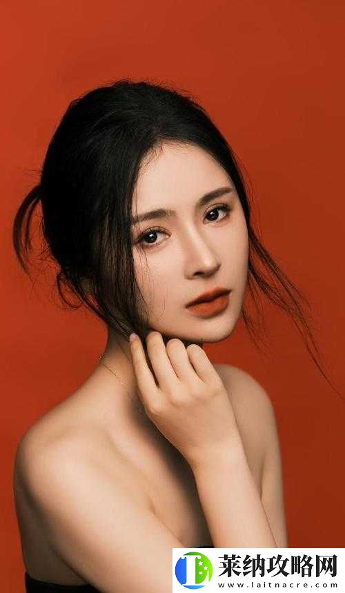 校花裸體扒開兩腿讓我桶