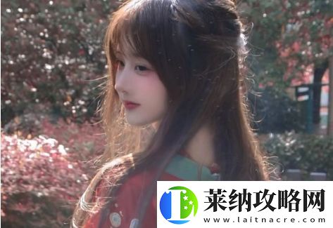 00后美女古風美照