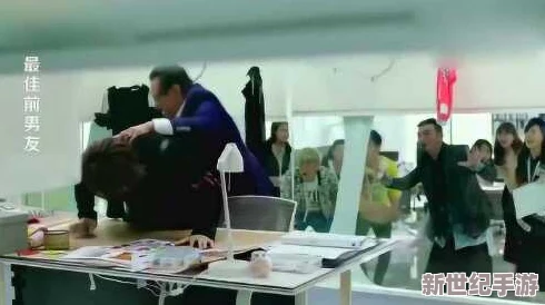 辦公室里打秘書光屁股sp