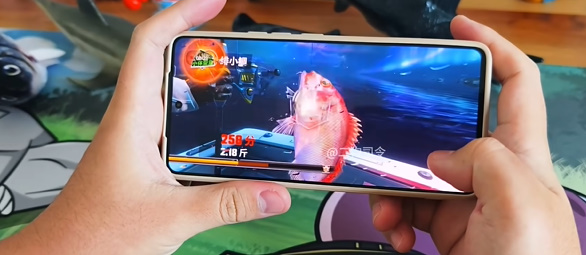 怎么開陀螺儀 游戲中最強裝備推薦