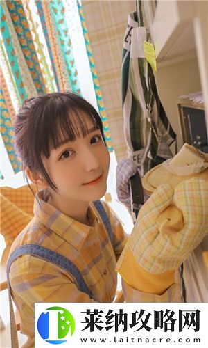 女孩自已疏通下水道